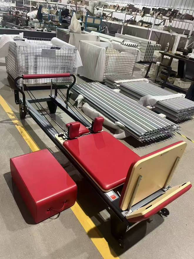 365体育（bet）：【2025中国国际体育用品博览会】健身领域产品细分宁津普拉提器材闪耀国际舞台(图3)
