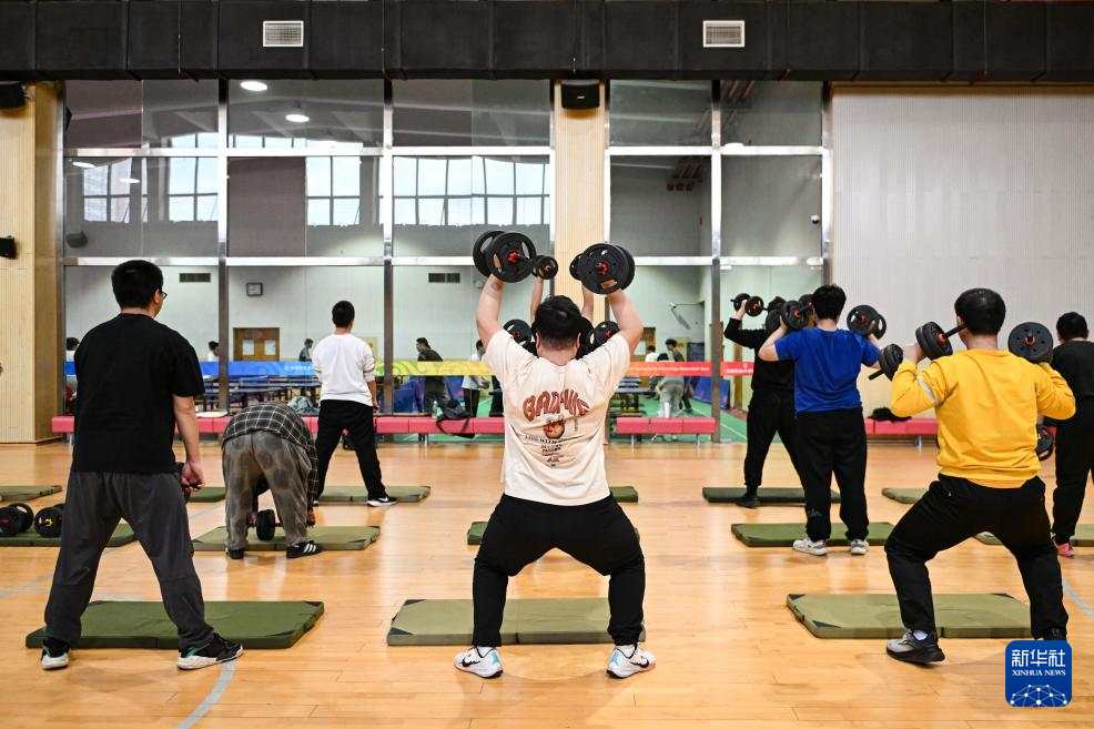 365体育（bet）：一所大学的“体重管理术”(图4)