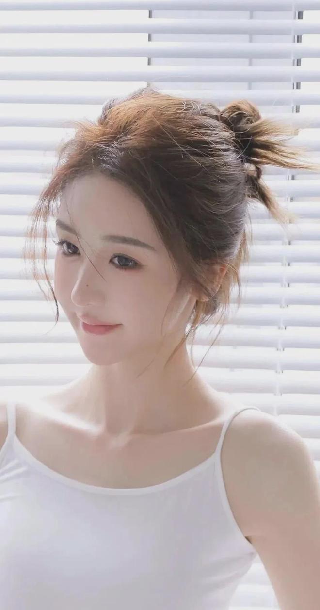 365体育（bet）：美丽姑娘免费高清播放(图1)