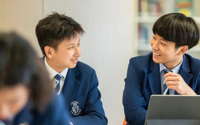 365体育唯一入口：哈罗礼德全额奖学金计划：中考生直通牛剑的黄金跳板！(图1)