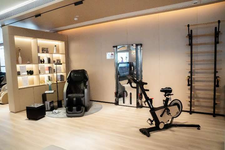 365体育（bet）：力动体育20载创新深耕广州健身器材、按摩椅旗舰店再续新篇(图2)