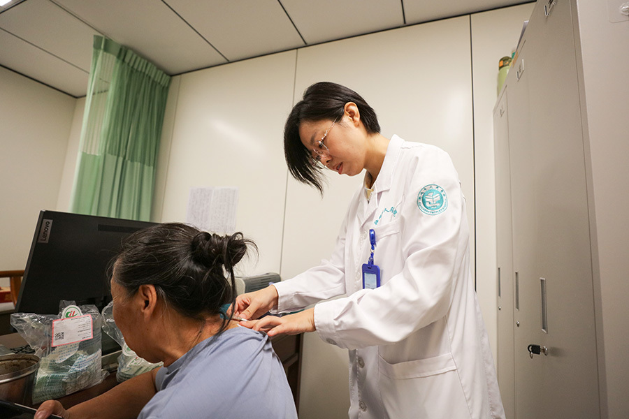 365体育唯一入口：从碎片化到常态化莘县打通健康科普下沉通道(图1)