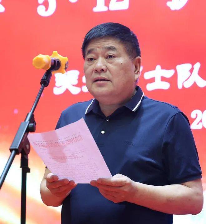 365体育唯一入口：信阳华信圣德康复医院举办护士节表彰暨健康科普大赛(图2)
