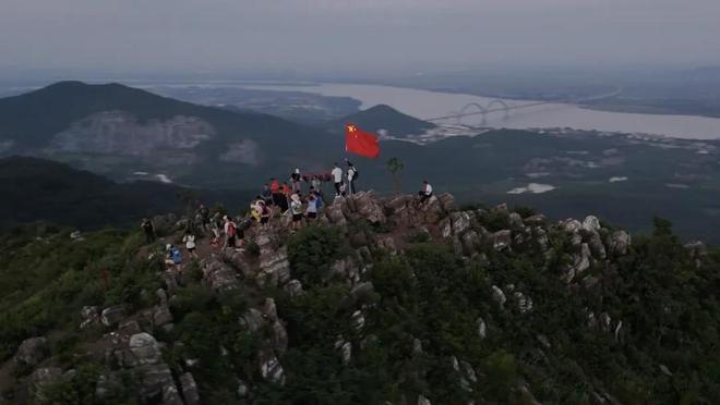 365体育唯一入口：我问DeepSeek：襄阳为何适合健身？(图1)